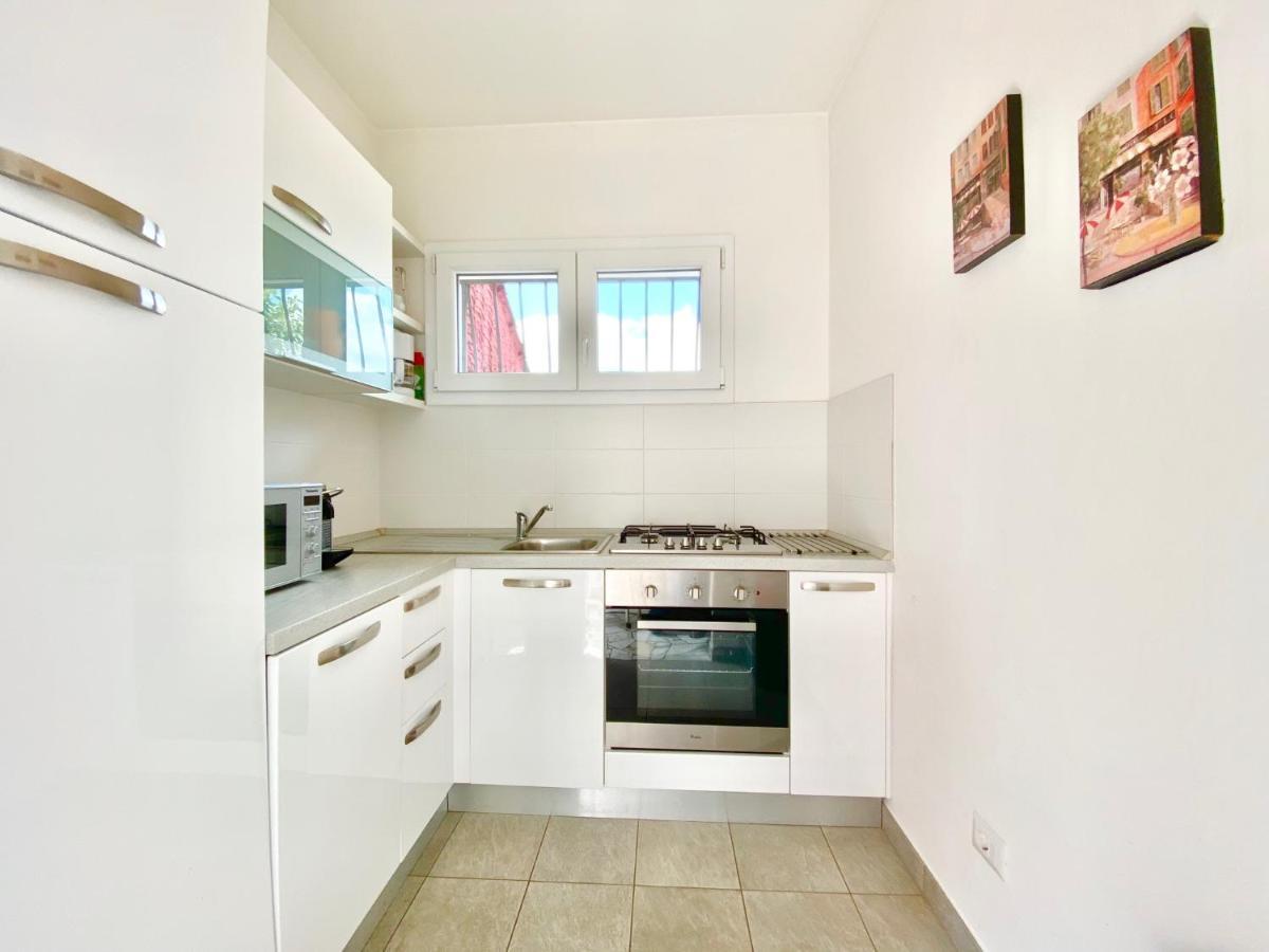 Appartamento Buresso Porto Valtravaglia Exterior photo